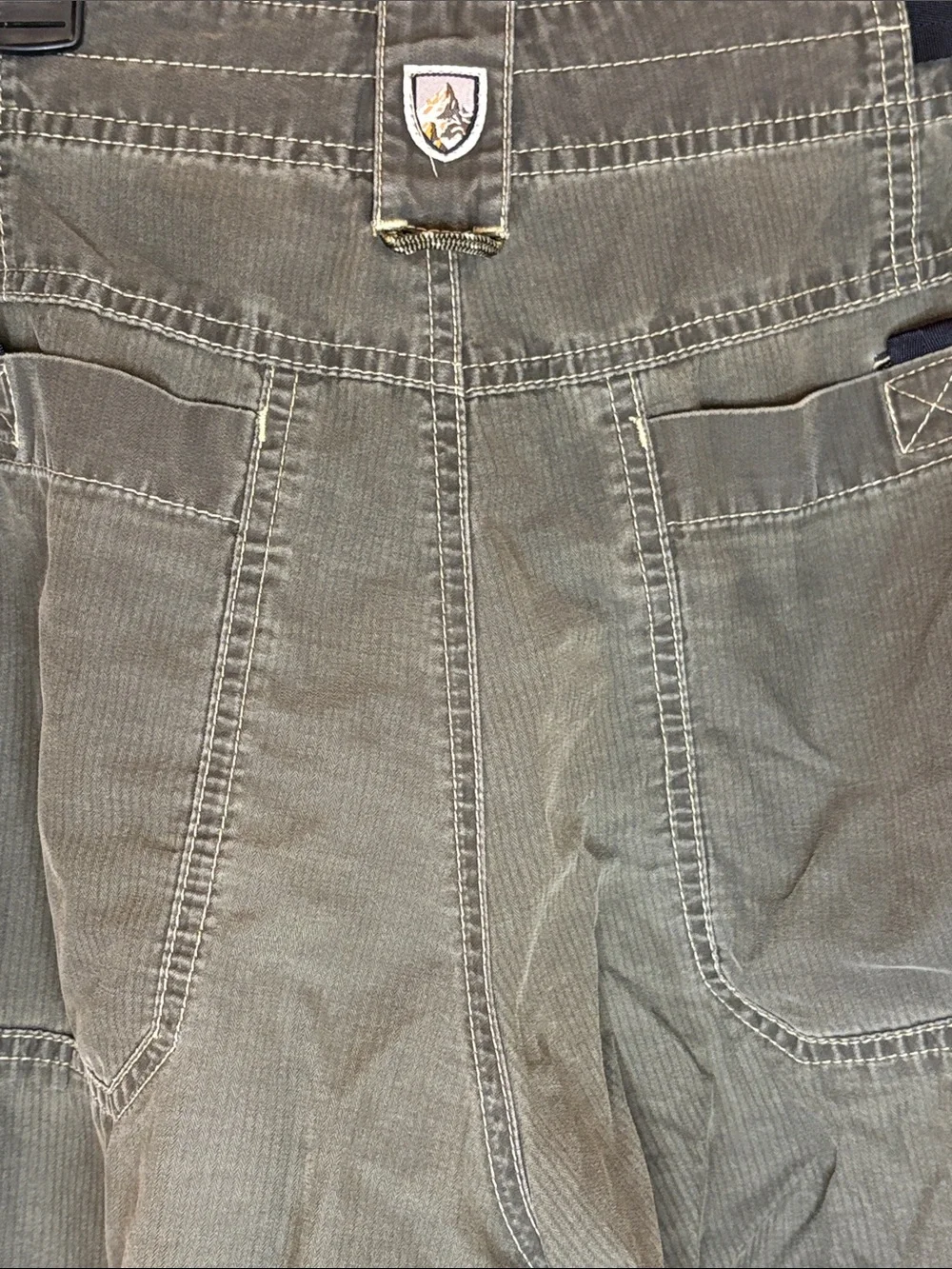 Kühl Brand Cargo Shorts in Olive Green